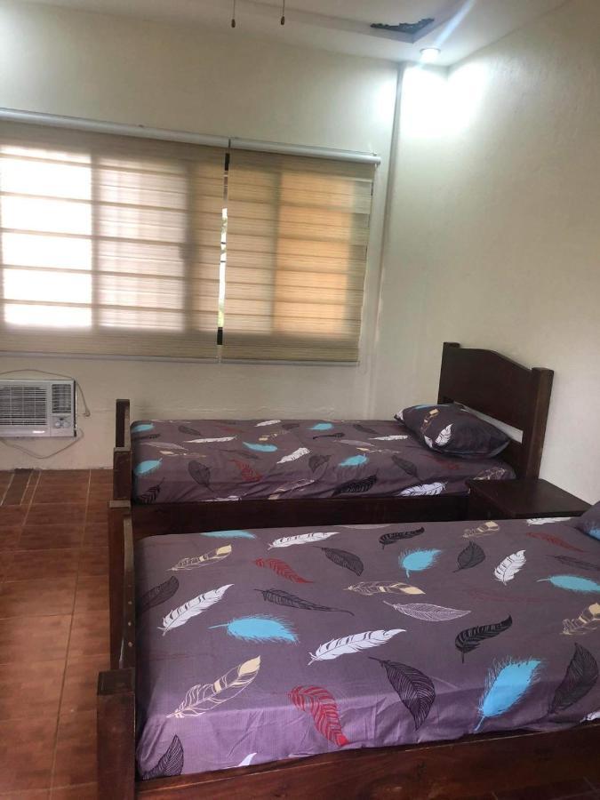 Tagaytay Bnr Guesthouse 4Br With Balcony 12-14 Guest Тагайтай Экстерьер фото